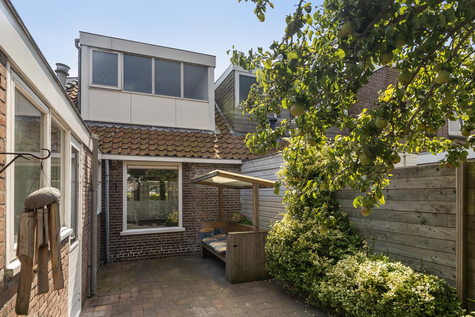 2e Cambuurdwarsstraat 51 in Leeuwarden