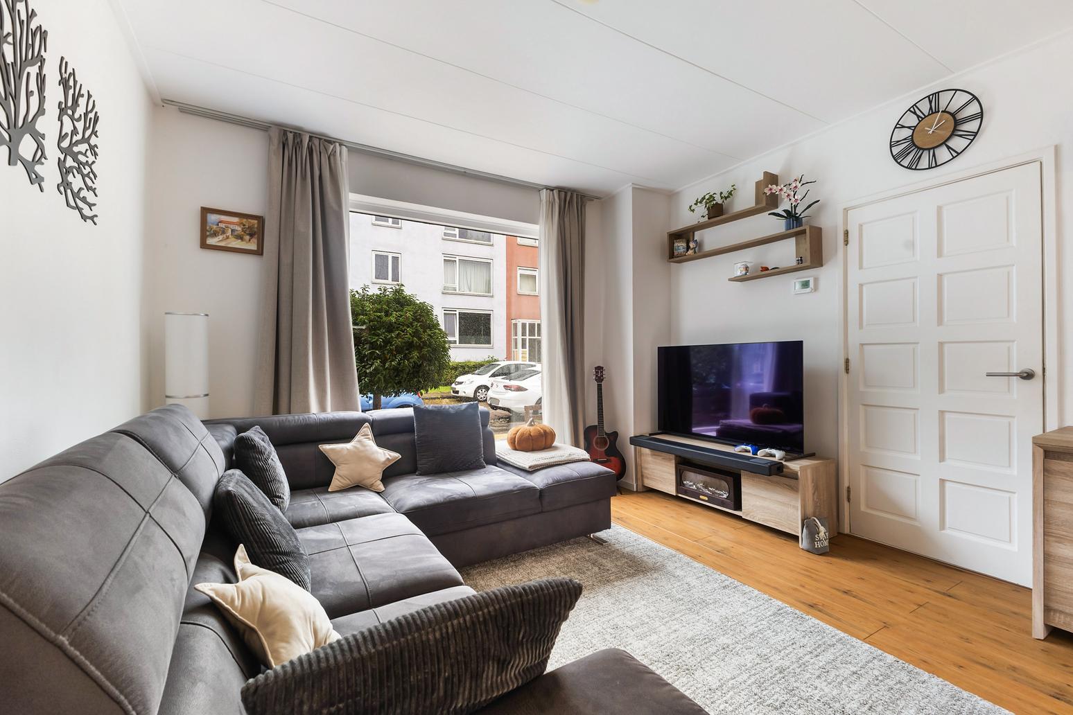 Tussenwoning te koop: Cederstraat 7, Leeuwarden