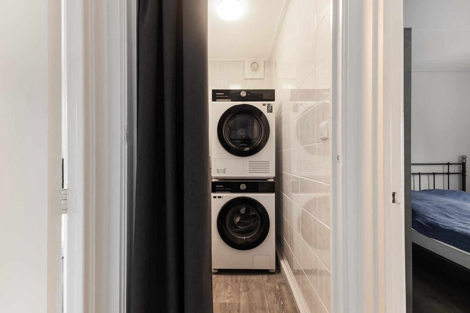 Tussenwoning te koop: Cederstraat 7, Leeuwarden