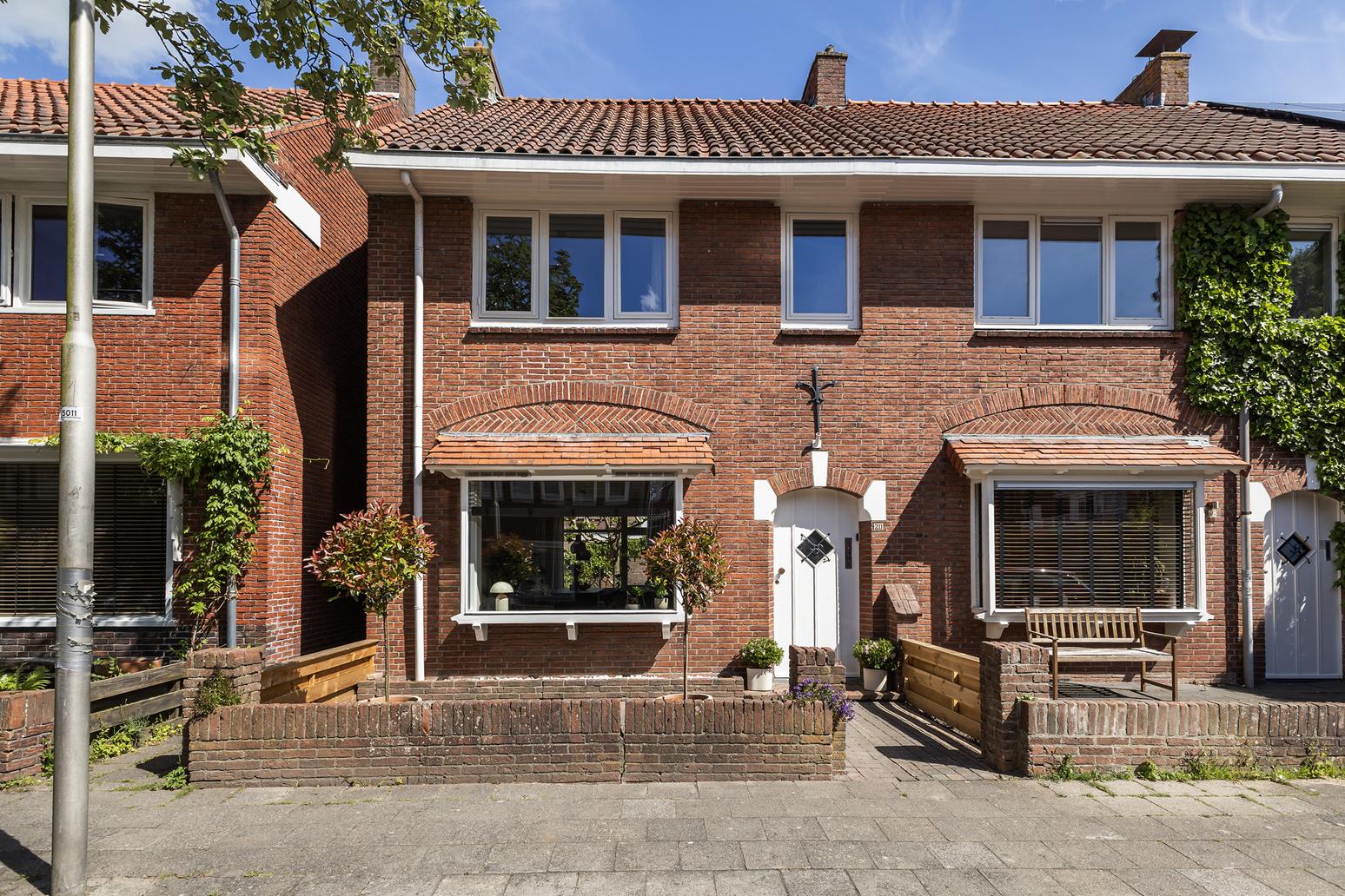 Frederik Ruyschstraat 20 in Leeuwarden