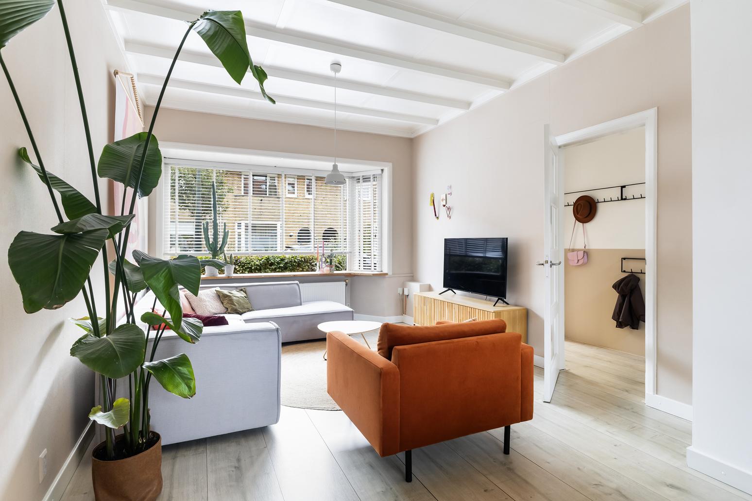 Tussenwoning te koop: Mozartstraat 44, Leeuwarden