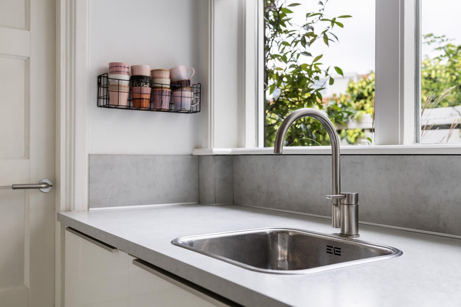 Tussenwoning te koop: Mozartstraat 44, Leeuwarden