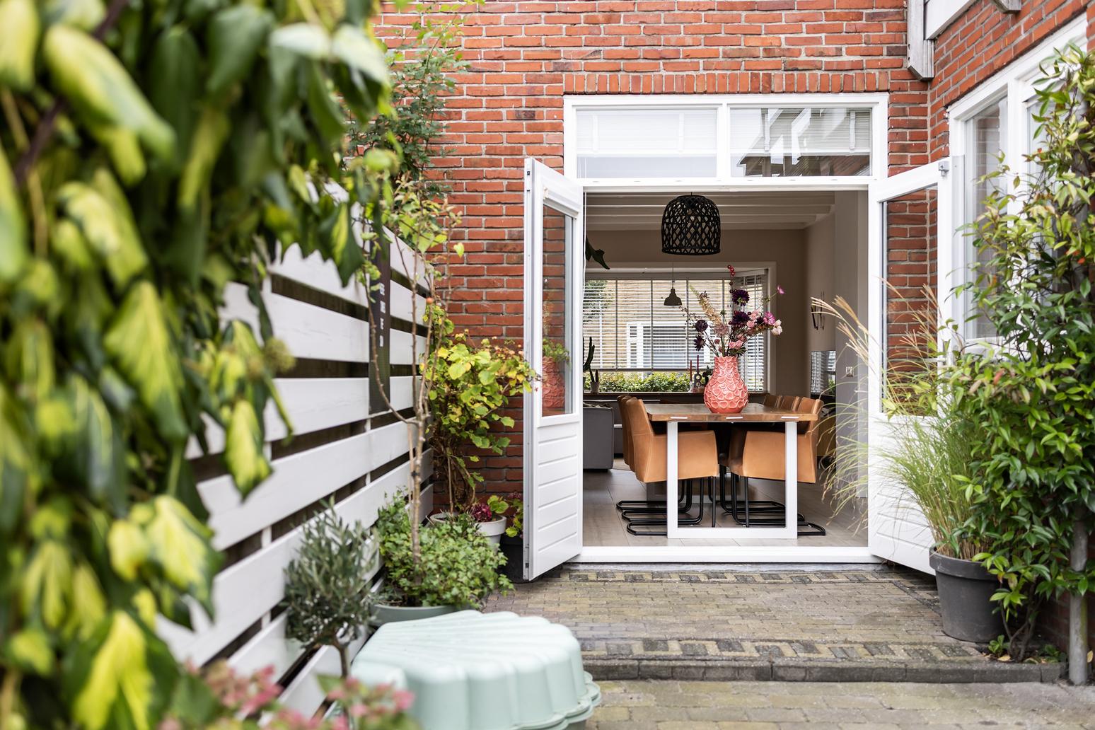 Tussenwoning te koop: Mozartstraat 44, Leeuwarden