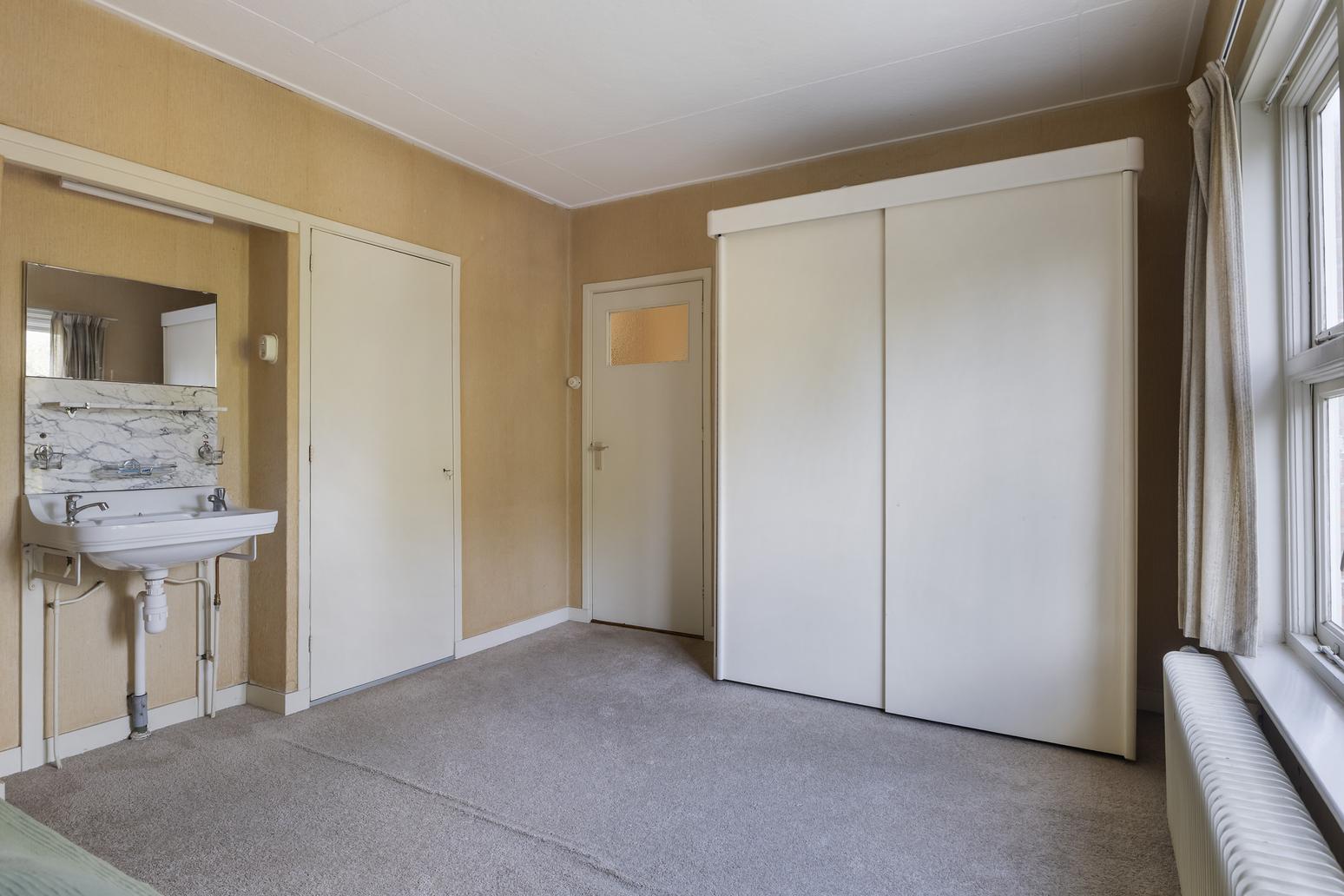 Mr. P.J. Troelstraweg 112 in Leeuwarden