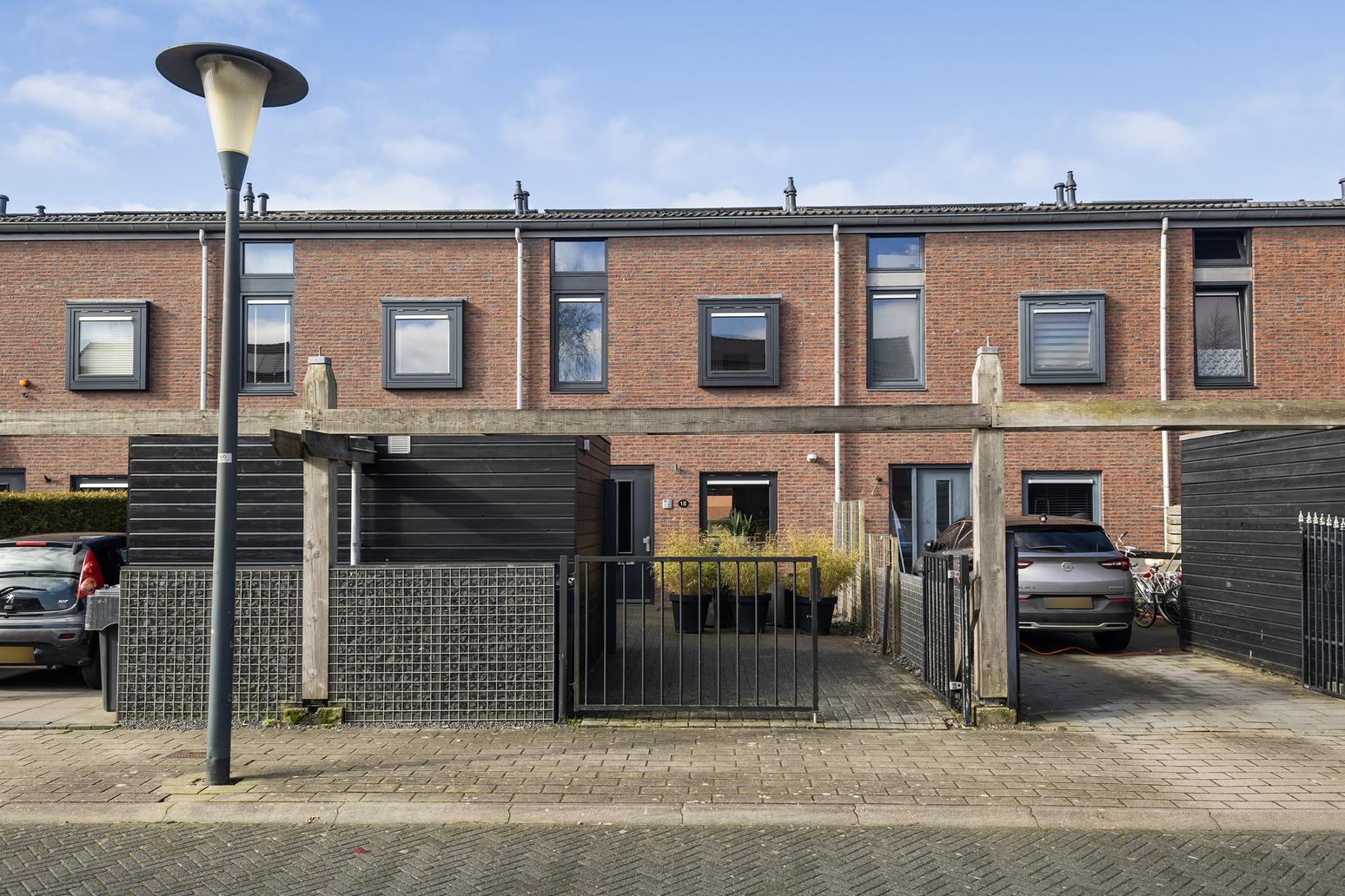 Pieter Wijbengastraat 18 in Leeuwarden