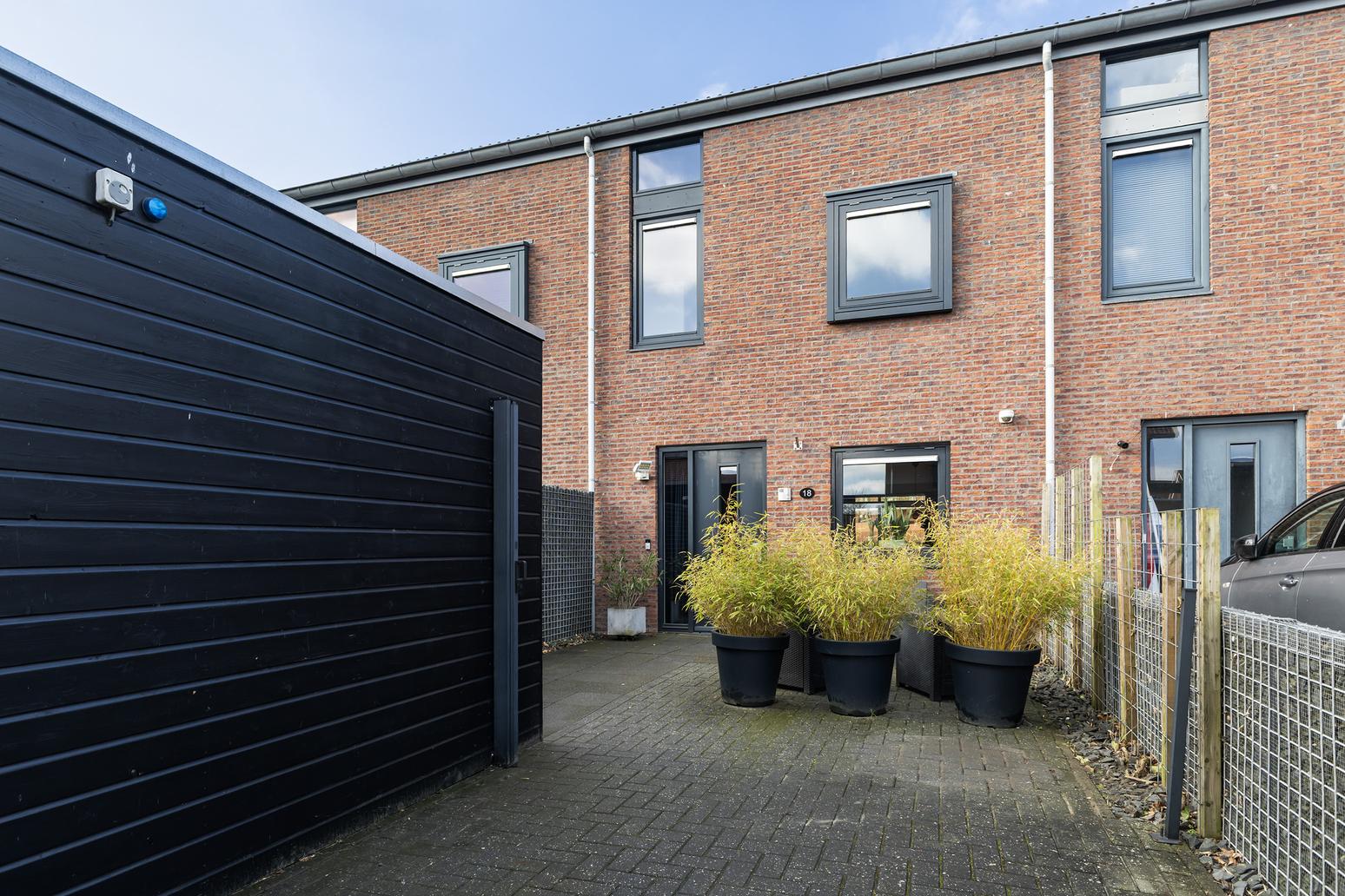 Pieter Wijbengastraat 18 in Leeuwarden